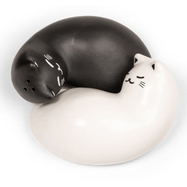 Kikkerland Salt & Pepper Set, Purrfect Cats