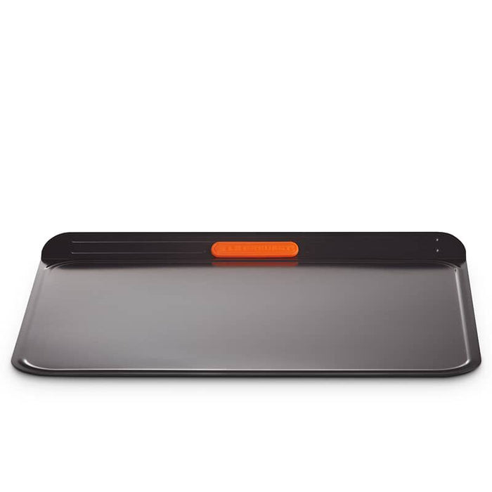 Le Creuset Insulated Cookie Sheet